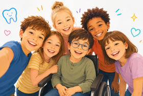 Un groupe de six enfants souriants posant ensemble, dont un garçon au centre assis dans un fauteuil roulant